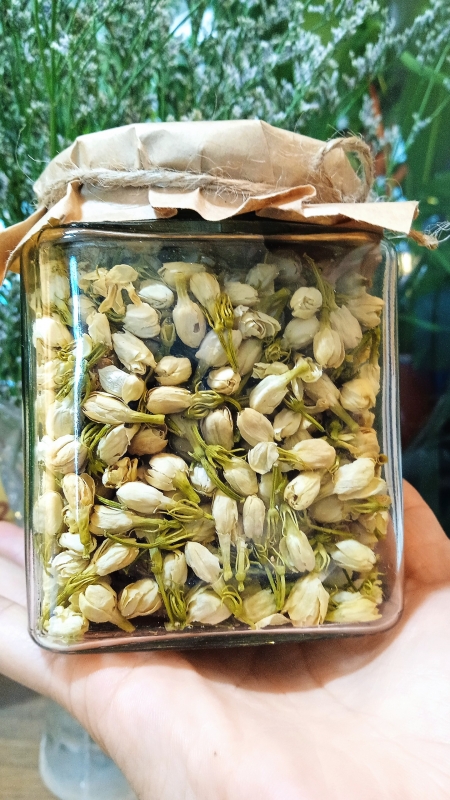 TRÀ HOA NHÀI